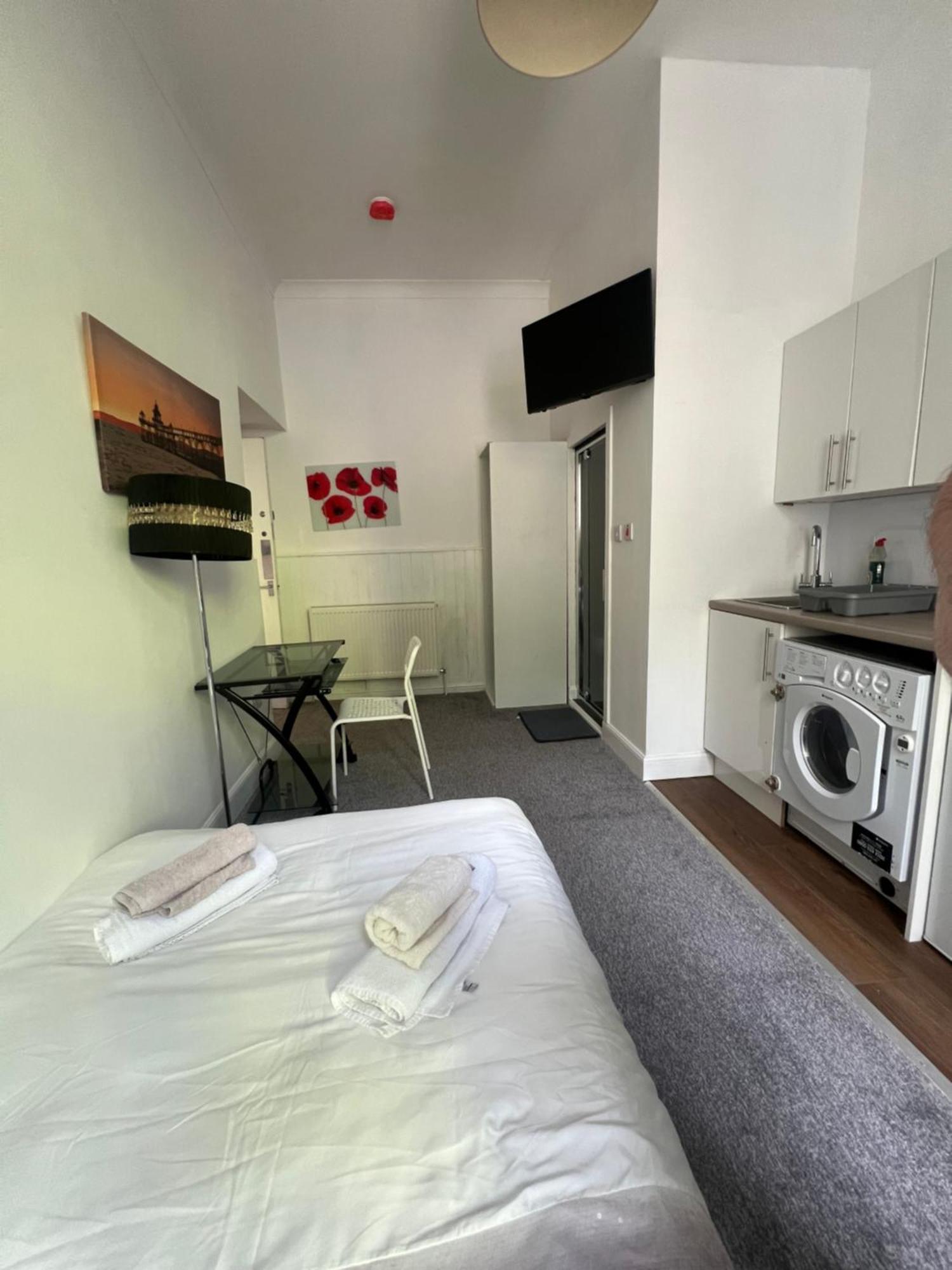 North-West Studios — Photos 3